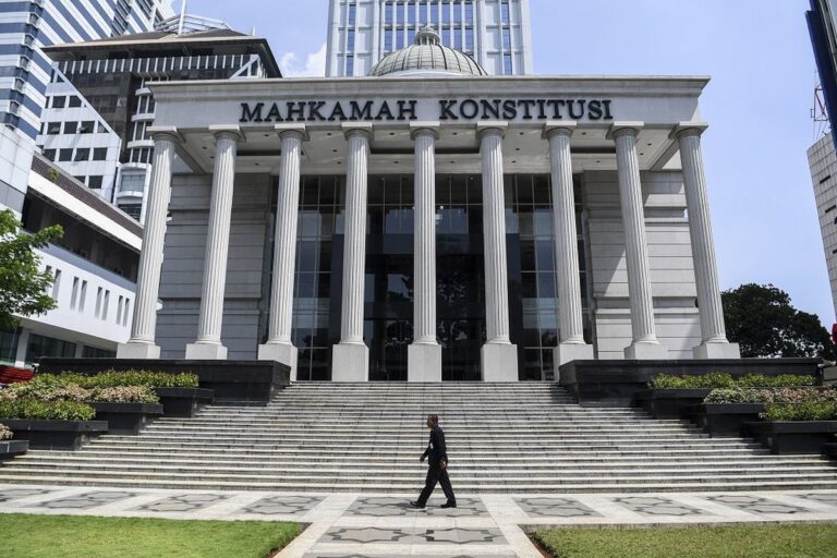 Saksi Tapera Curhat Beban Hidup, Iuran Wajib Tambah Tertekan Saksi Tapera Curhat Beban Hidup, Iuran Wajib Tambah Tertekan