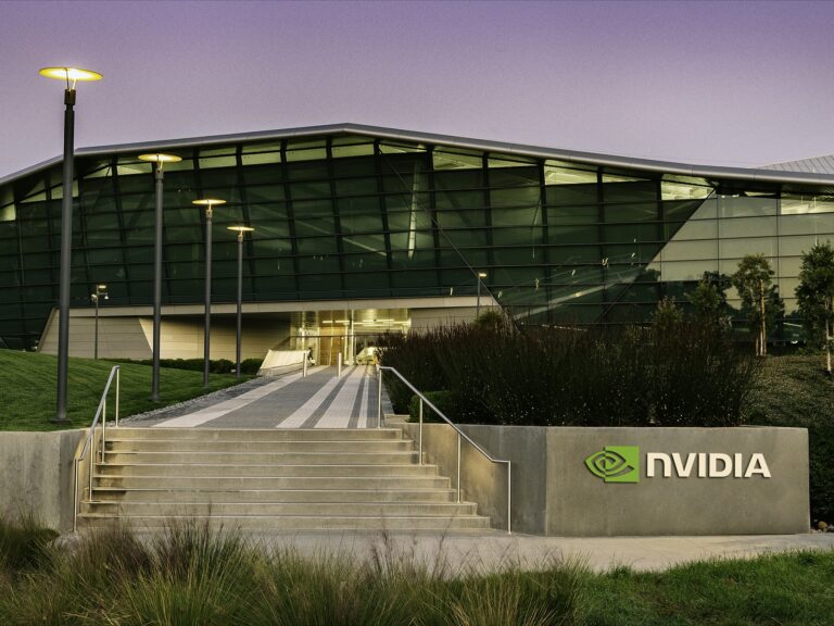 Nvidia Perkuat Dominasi Pasar Chip AI $50 Miliar dengan R&D di Shanghai Nvidia Perkuat Dominasi Pasar Chip AI $50 Miliar dengan R&D di Shanghai